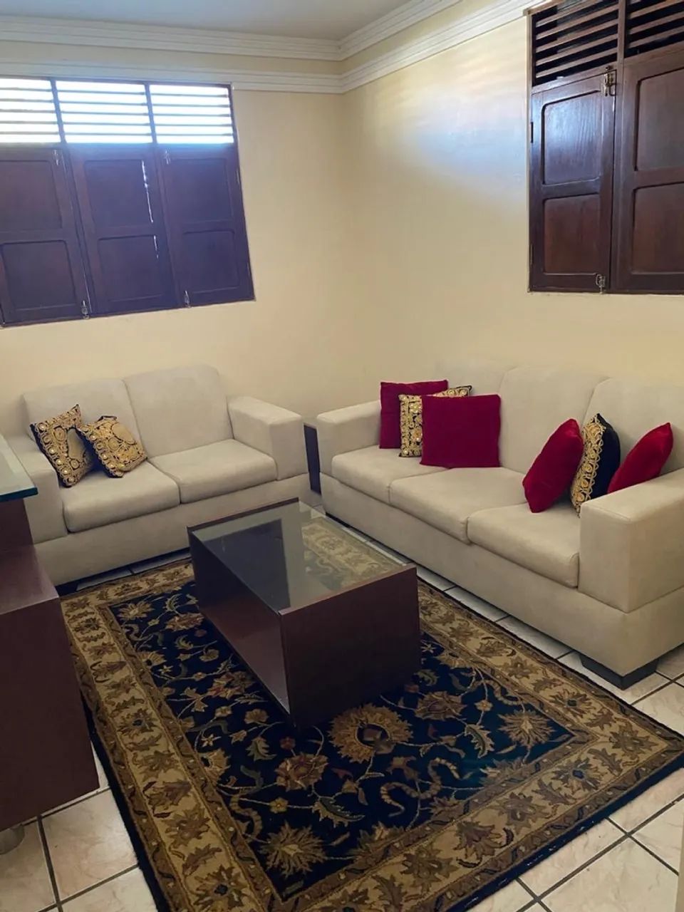 Estofado completo com mesa de centro e mesas laterais  - Foto 4