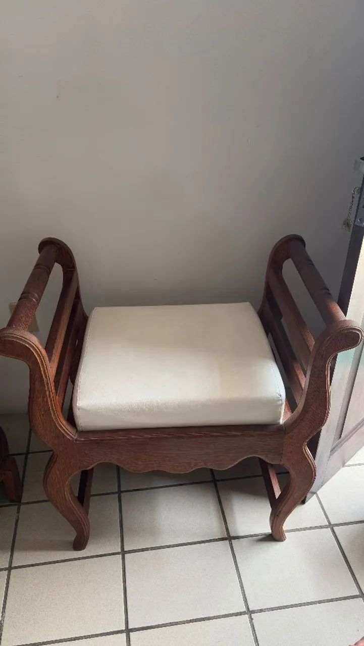 Poltronas namoradeira madeira angelim - Foto 4