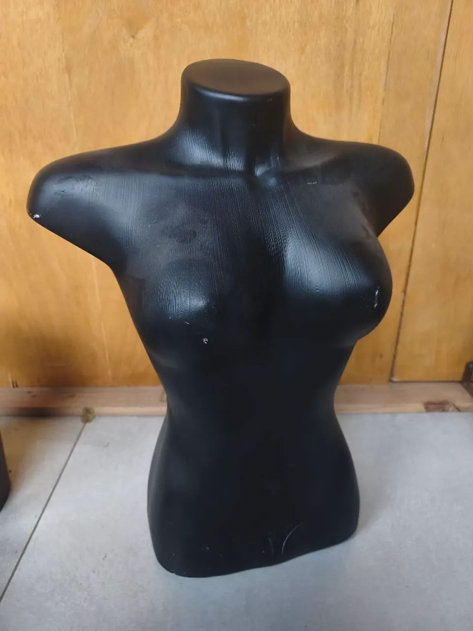 2 Bustos manequim feminino preto - Foto 3