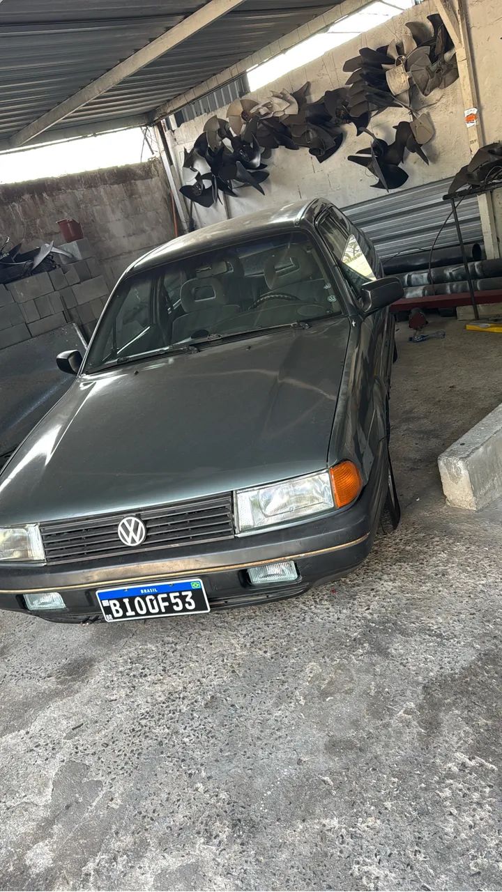Volkswagen Santana Glsi / GLS 1.8/ 2.0 (álcool) 1992