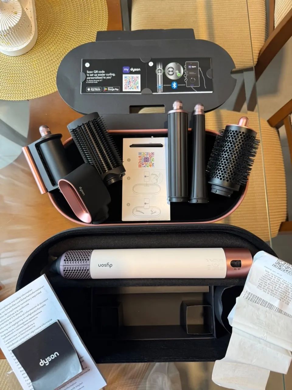 Dyson airwap i.d liso + ondulado