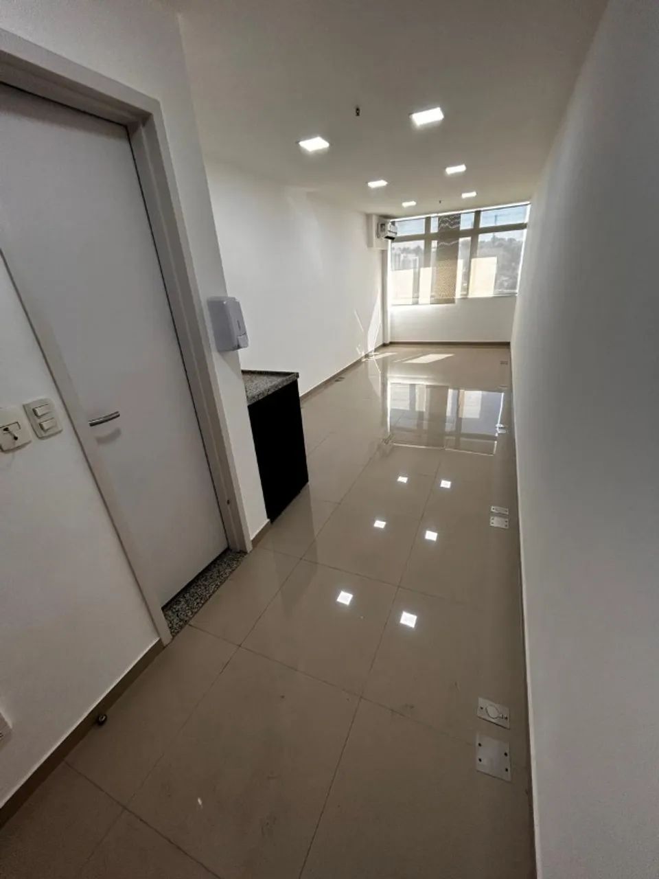 Sala Comercial Pronta para Uso - Alpha Corporate - São Cristóvão