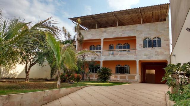 Casa em Ipatinga, 4 vgs, 3 quartos/suíte, 232 m². Valor 650 mil