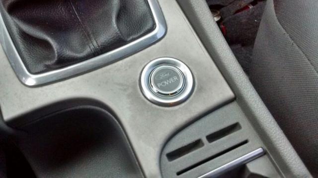 FORD FOCUS SEDAN GLX KINETIC 2.0 16V FLEX Preto 2011/2012 - Foto 8