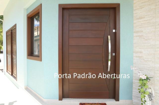 Porta Pivotante de madeira maciça - Foto 3
