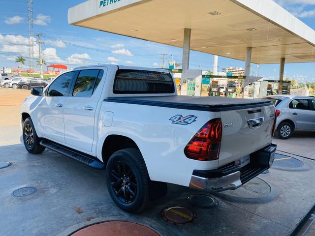 Hilux Srx 2.8 4x4 Diesel Aut 2017 - Foto 4