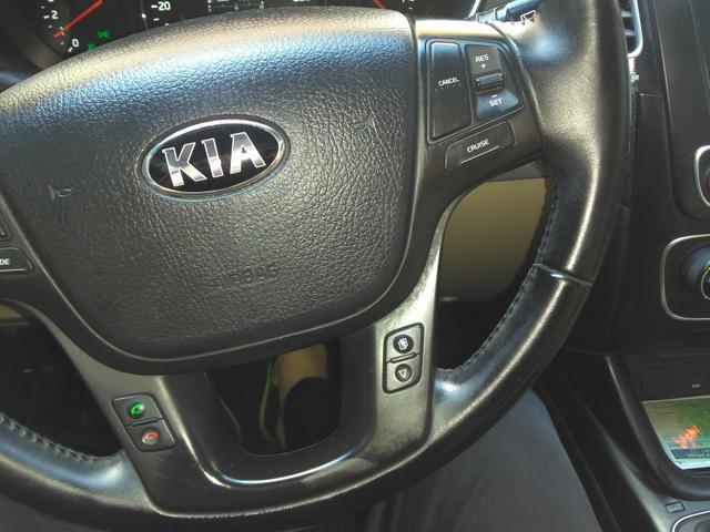 Kia Sorento - Foto 3