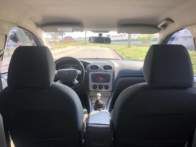 Ford Focus - Foto 6
