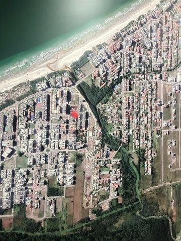 Duplex 02 Dormitórios a 190 Metros da Praia Área Nobre - Foto 2