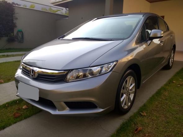 Honda Civic Sedan LXS 1.8/1.8 Flex 16V Mec. 4p