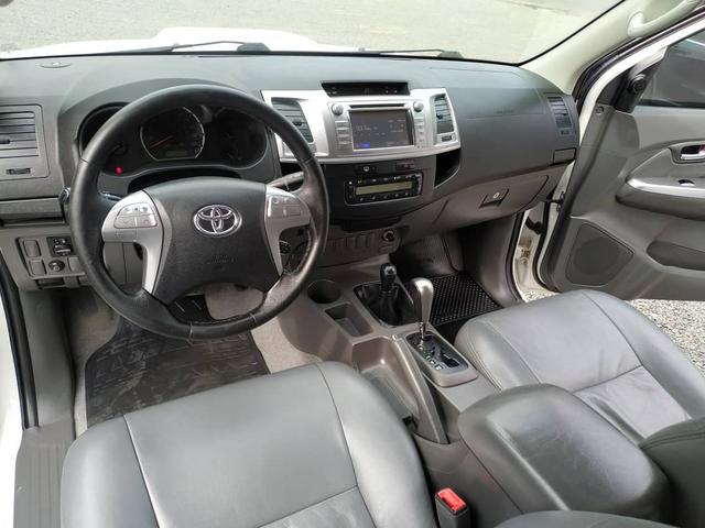 TOYOTA/HILUX SRV 3.0 4x4 AUT 2014 - Foto 6