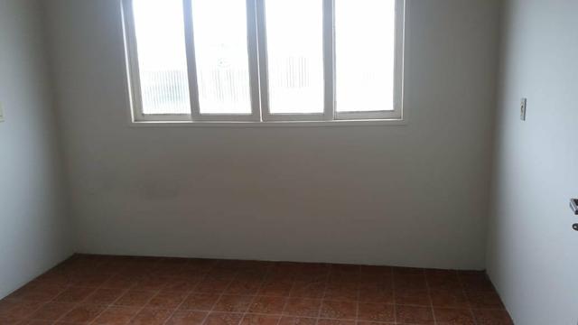 Alugo apartamento 3 quartos - Foto 3