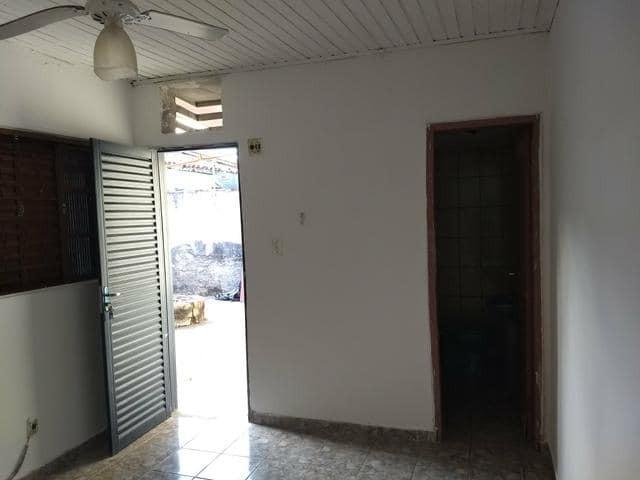 Kitnet ao lado da UNIC - Beira Rio - Foto 9