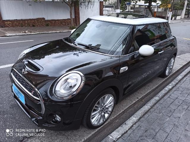 Mini Cooper S Top 2018 com 7.000 km