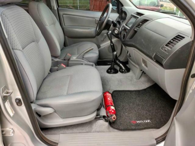 Toyota Hilux 2.5 CABINE DUPLA 4X4 2010 - Foto 12
