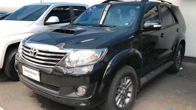 Hilux SW4 3.0 4x4 oportunidade