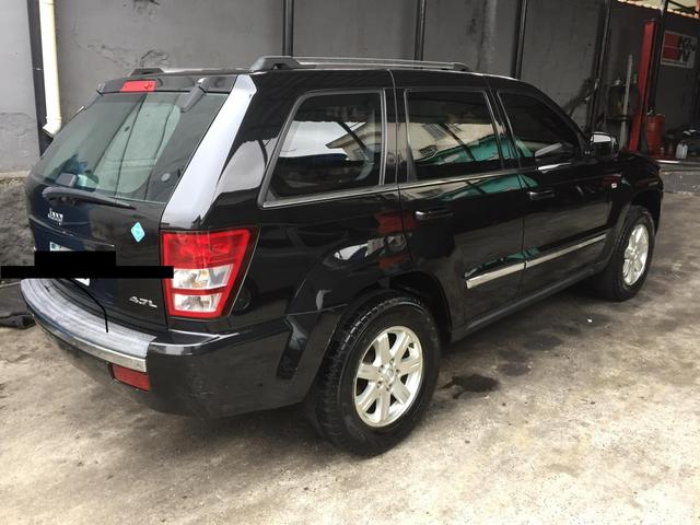 JEEP GRAND CHEROKEE LIMITED 4.7 2020 - 745995698 | OLX