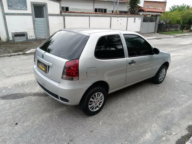 Palio entrada 900 reais 48x ipva 2020 pago! - Foto 4