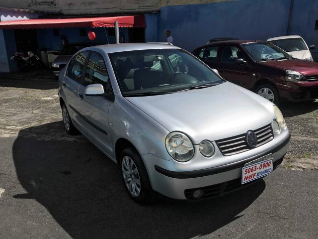 POLO SEDAN 2003/2003 1.6 8V GASOLINA 4P MANUAL - Foto 5