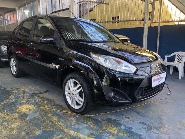 Fiesta sedan zerado