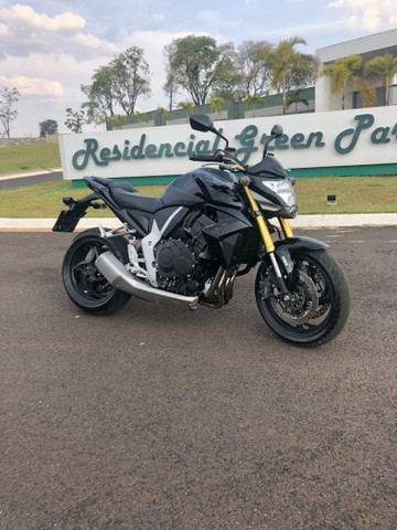 CB 100R 2016