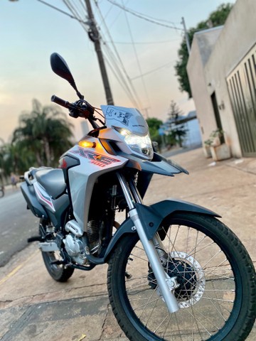 XRE 300 2021