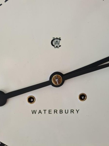 relógio oitavado marca waterbury, dimensões: 61x61cm - Foto 2