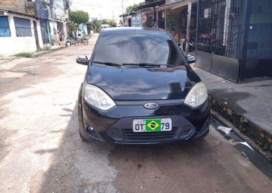 FORD FIESTA MODELO 2014