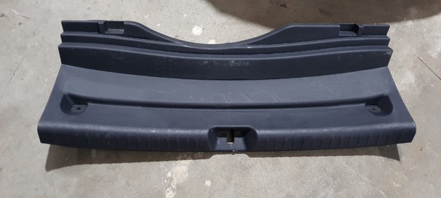 Acabamento Porta Malas Yaris Sedan 2018 a 2022 Original