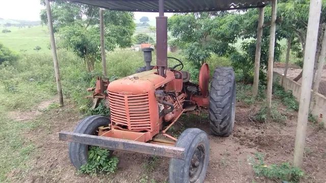Trator Valmet F600 com implementos  - Foto 4