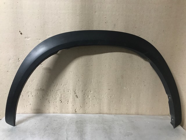 Moldura vão de roda Lexus Nx