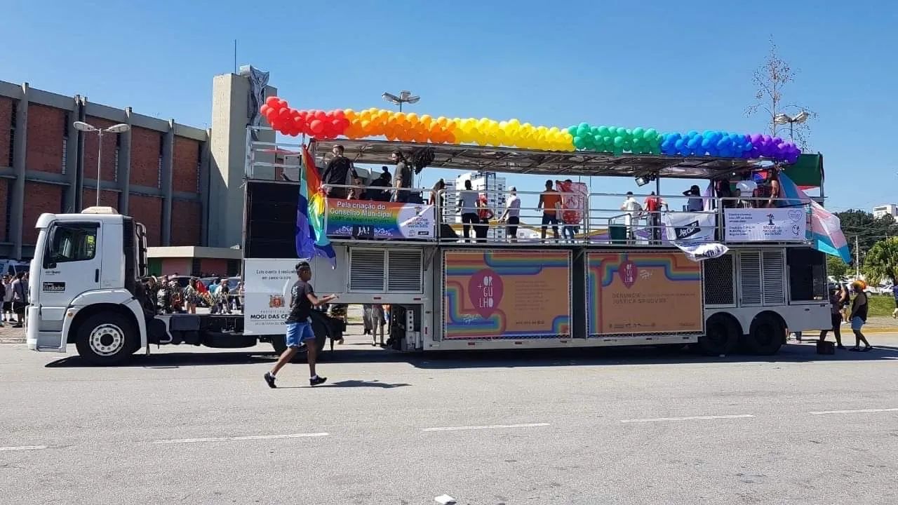 Trio Elétrico Pranchão 