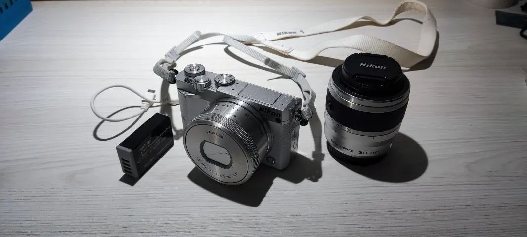 Câmera Nikon 1 J5 Mirrorless branca 4K raridade - Câmeras e Filmadoras -  Capim Macio, Natal 1344904674 | OLX