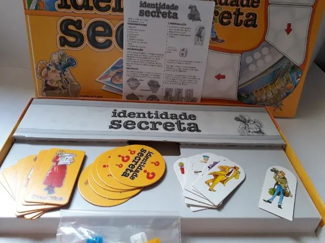 Jogo Identidade Secreta- Marca Grow - Seminovo Excelente Estado  -Completo- Impecável - Foto 5