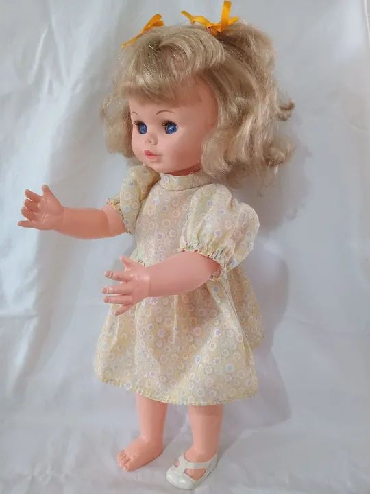 Boneca antiga da estrela perfeita só falta o chorinho - Foto 4