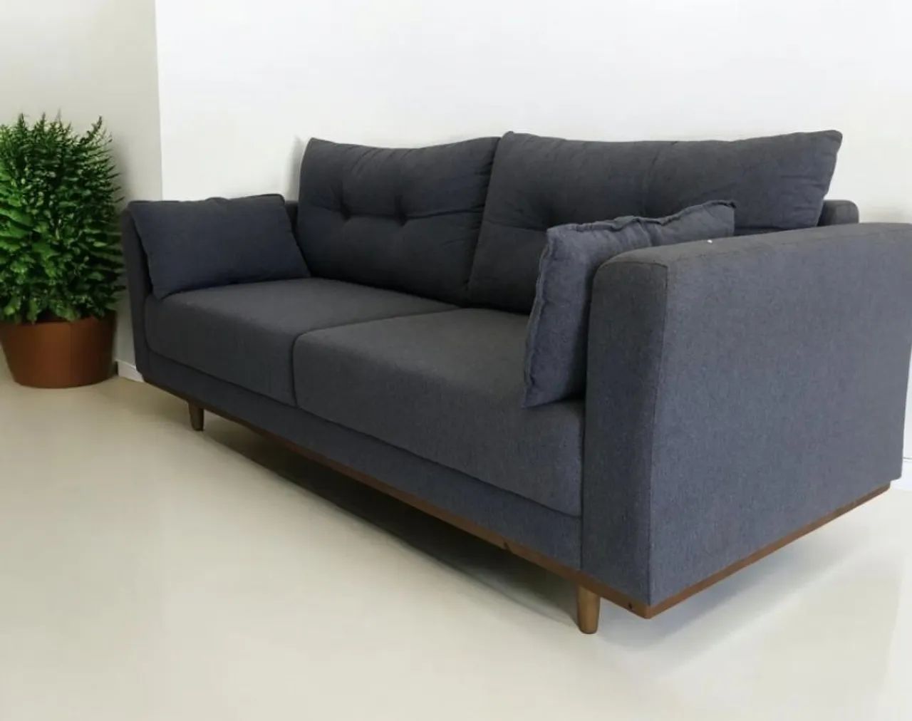 Sofa retro 2.20 super confortável em linho  - Foto 2