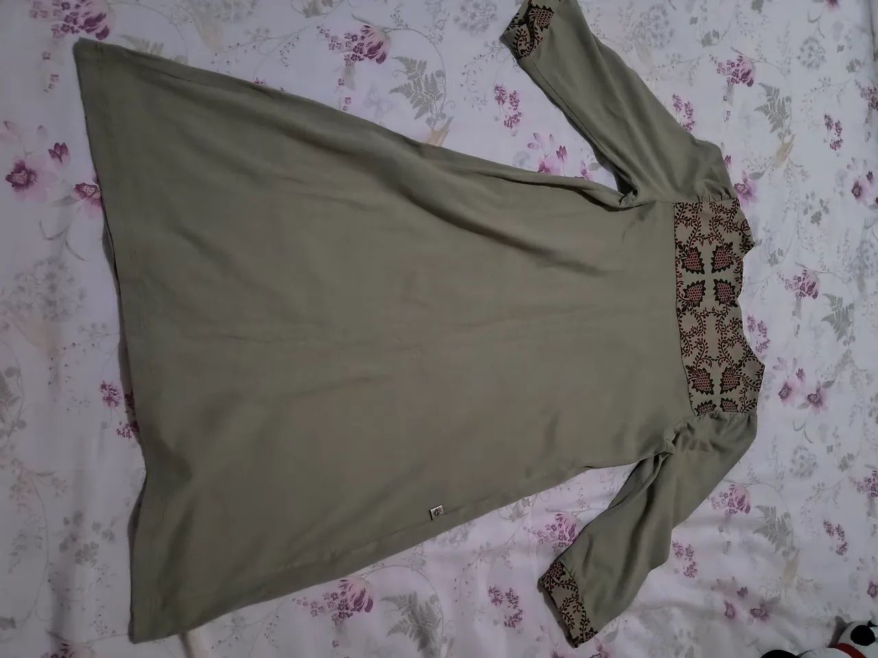 Vestido com detalhe estampado  - Foto 2