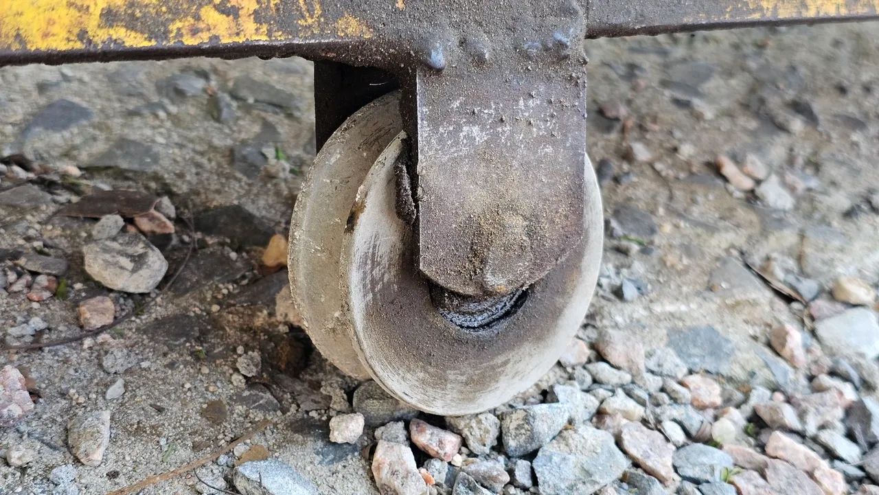 Portão de correr de ferro, 6m64573572128386122