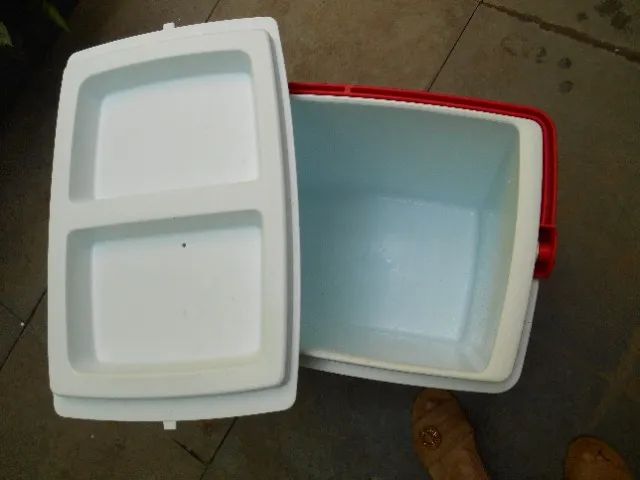 Caixa térmica vermelha 34L - Foto 4