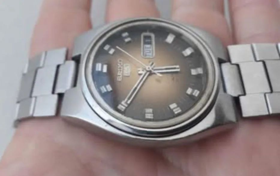 Relógio raro antigo japan anos 70 SEIKO 5 AUTOMATIC  - Foto 2