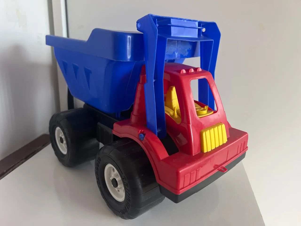 Caminhão de Brinquedo para Crianças