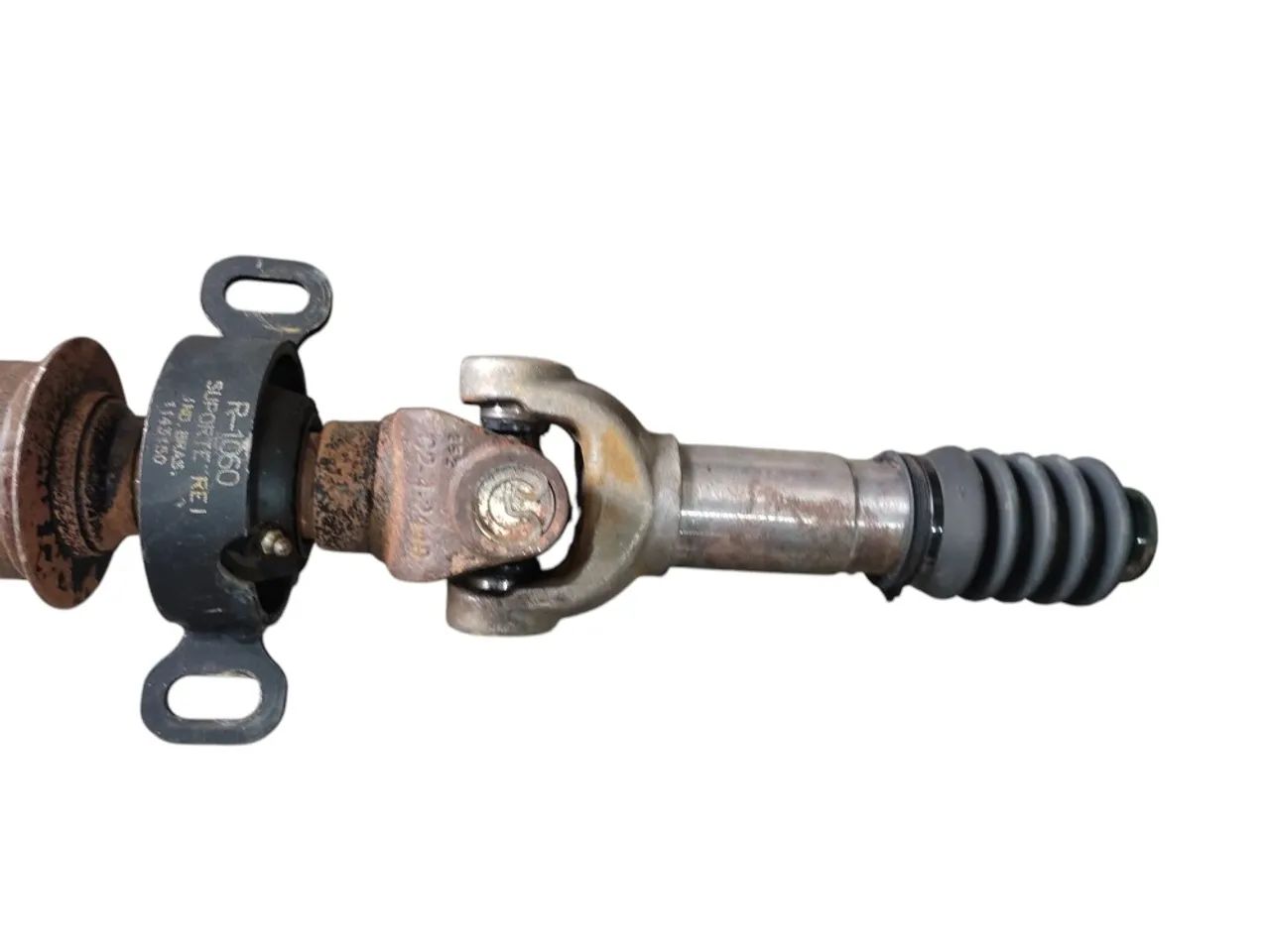 Cardan Traseiro Toyota Hilux 2.5 Diesel 2010 - Peças para carros, vans e  utilitários - São Cristóvão, Concórdia 1355621413 | OLX