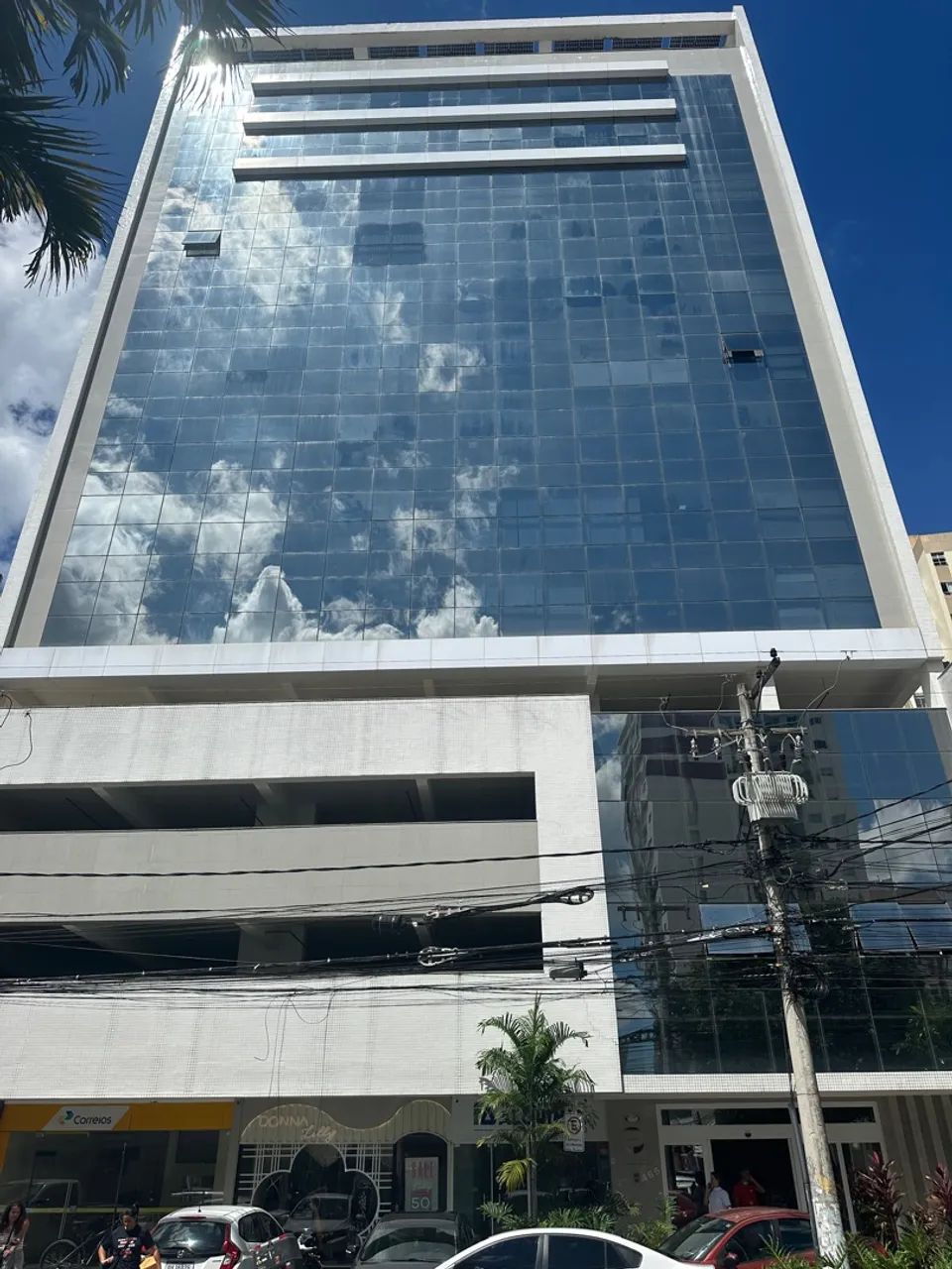 Sala Comercial / 24m2/1Vaga/ R$200.000,00
