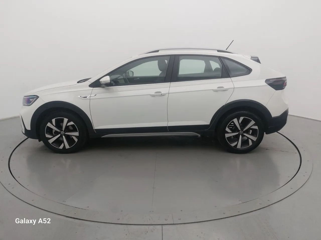 Volkswagen Nivus Highline 1.0 200 TSI Flex AUT 2024 - Foto 2