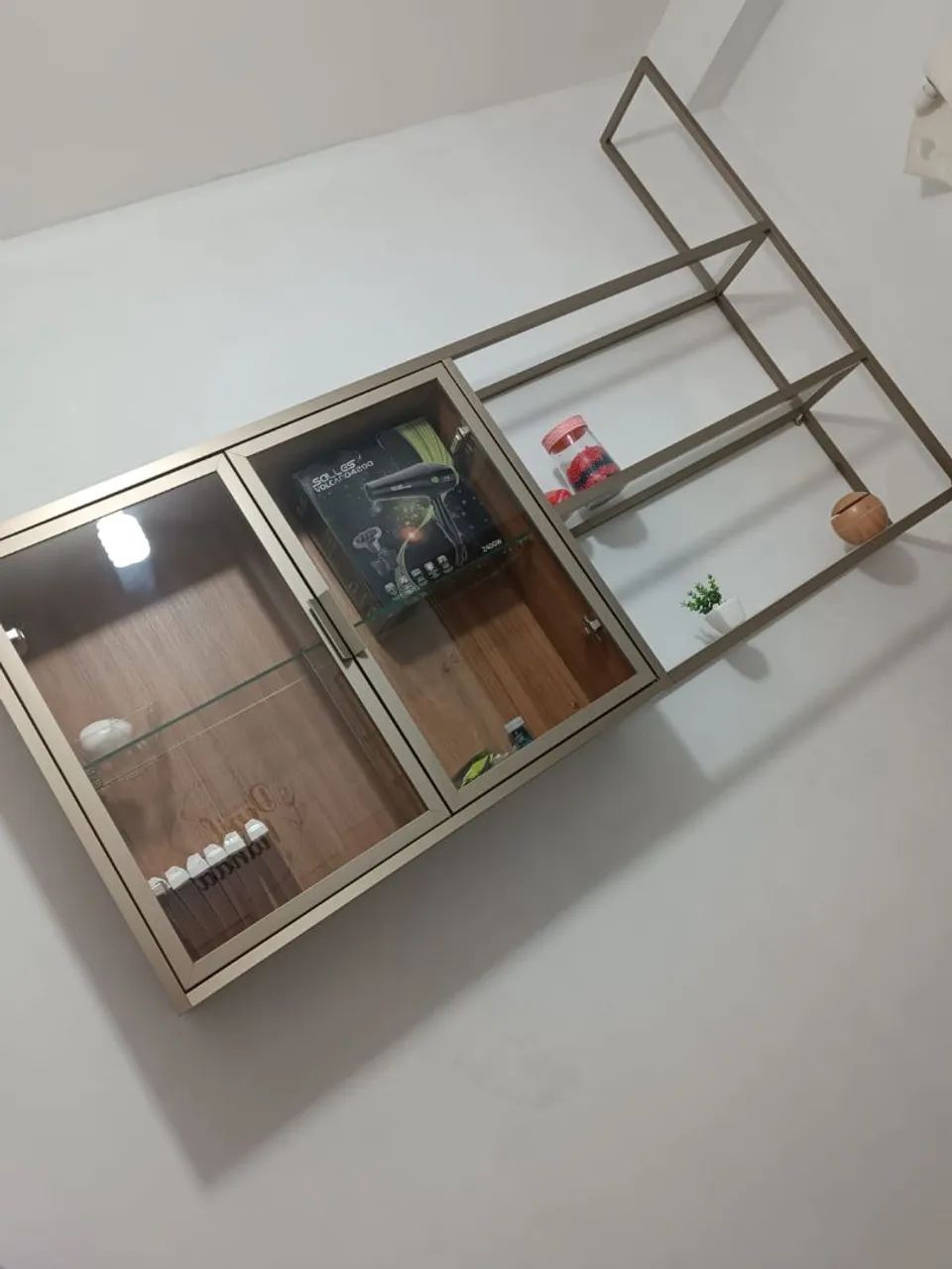 Estante de Metal para Organização