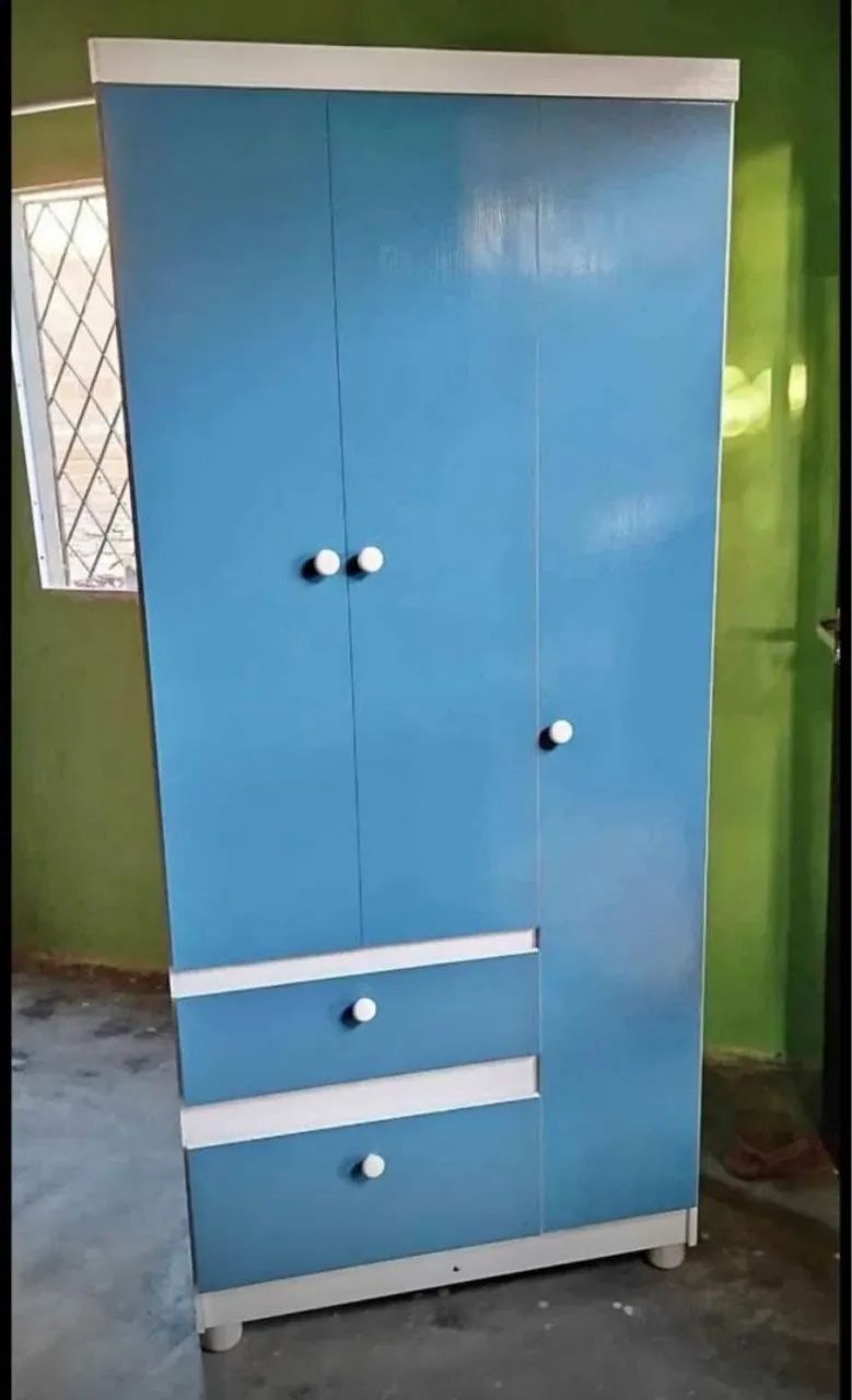 Guarda-roupa infantil 3 portas 100%MDF