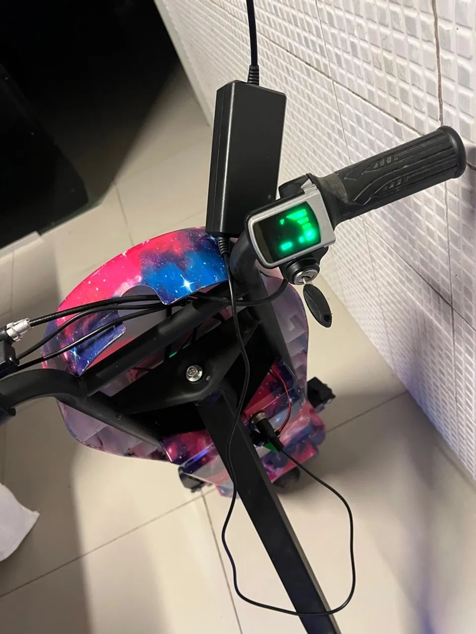 Patinete Elétrico com Luzes LED - Foto 2