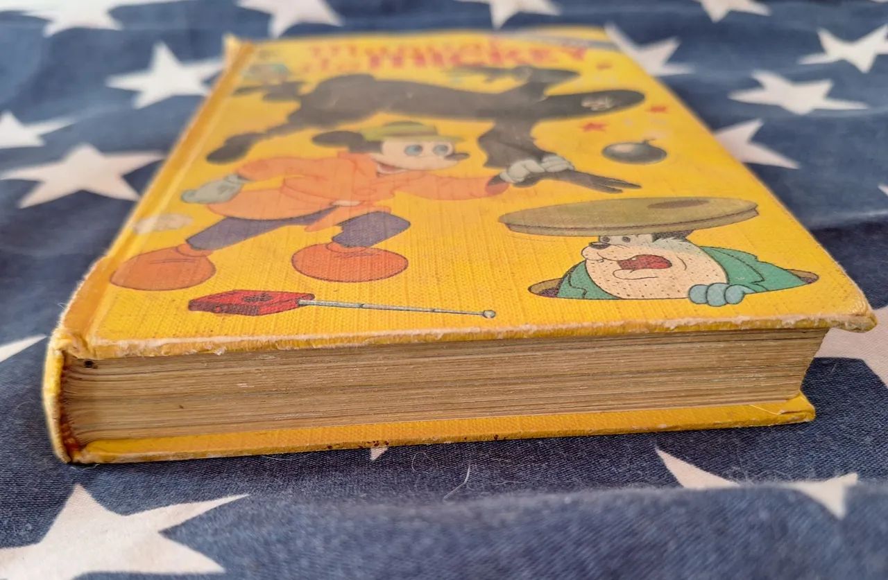 Manual do Mickey - Edição Secreto -1973. - Foto 4