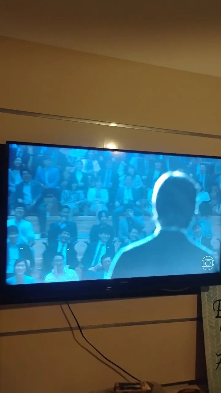 Excelente oportunidade! Tv 42 polegadas Smart Samsung!