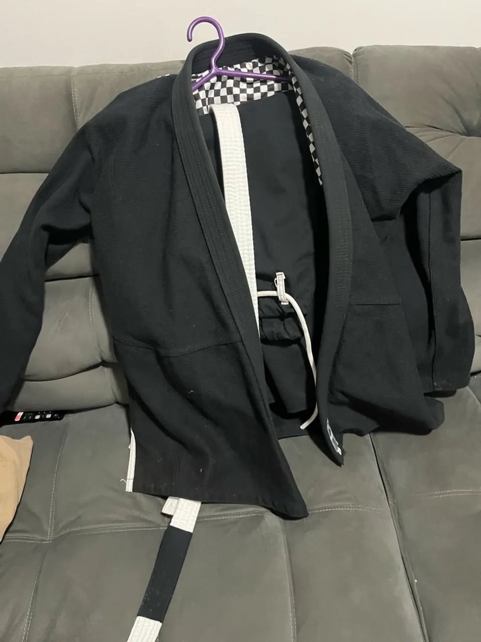 Vendo Kimono tamanho F3 pouco usado